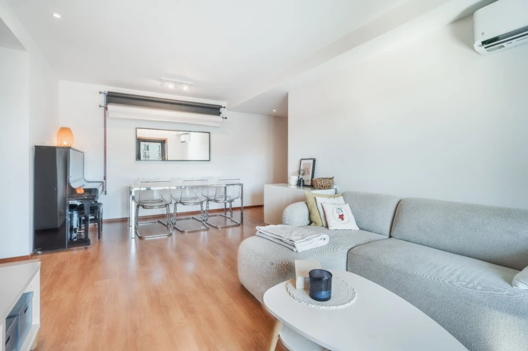 Apartamento T2 para Venda em Paranhos Foto 6