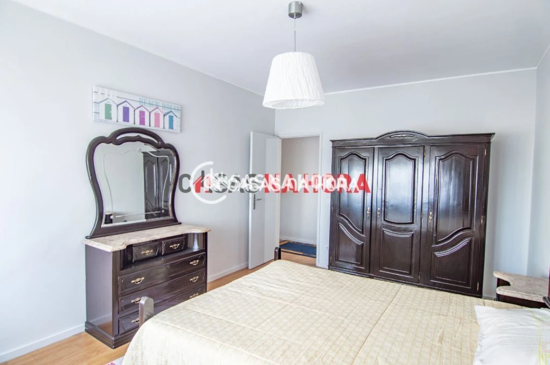 Apartamento T2 para Arrendamento em Mafamude e Vilar do Paraíso Foto 6