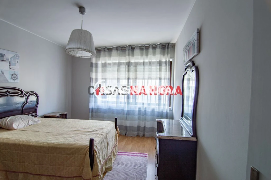 Apartamento T2 para Arrendamento em Mafamude e Vilar do Paraíso Foto 7