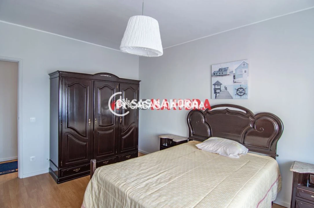 Apartamento T2 para Arrendamento em Mafamude e Vilar do Paraíso Foto 8