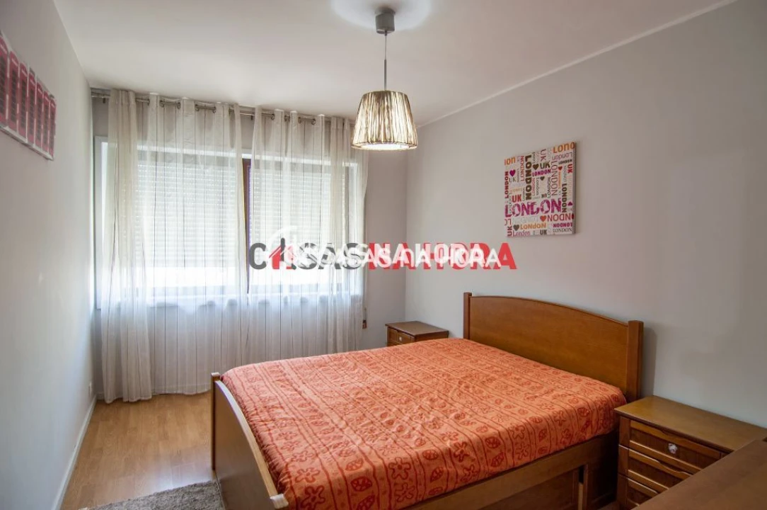 Apartamento T2 para Arrendamento em Mafamude e Vilar do Paraíso Foto 10