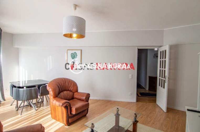 Apartamento T2 para Arrendamento em Mafamude e Vilar do Paraíso Foto 4