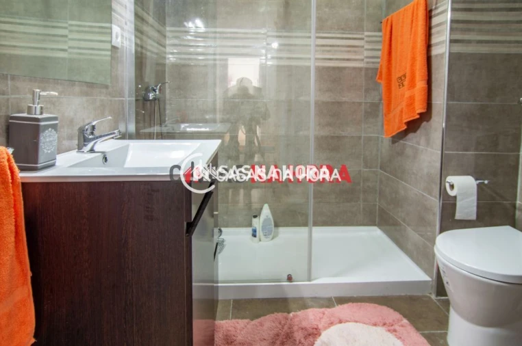 Apartamento T2 para Arrendamento em Mafamude e Vilar do Paraíso Foto 11