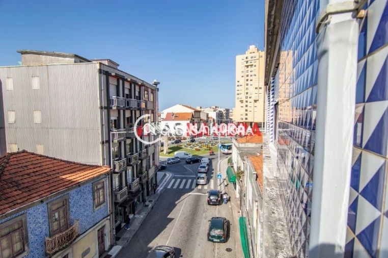 Apartamento T2 para Arrendamento em Mafamude e Vilar do Paraíso Foto 21