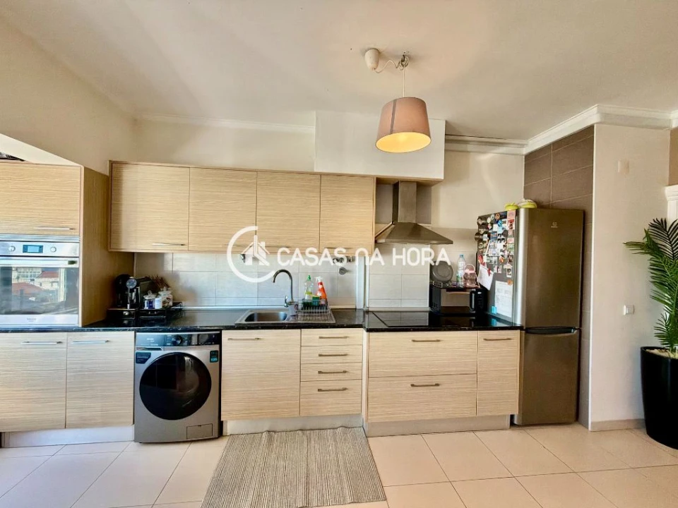 Apartamento T3 para Venda em Almada, Cova da Piedade, Pragal e Cacilhas Foto 8