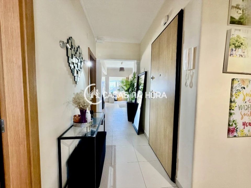 Apartamento T3 para Venda em Almada, Cova da Piedade, Pragal e Cacilhas Foto 17