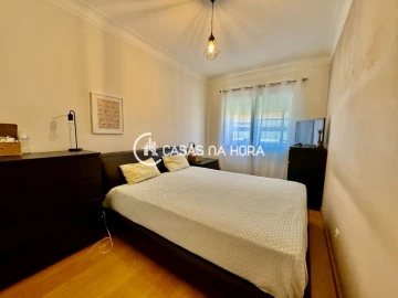 Apartamento T3 para Venda em Almada, Cova da Piedade, Pragal e Cacilhas