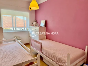 Apartamento T3 para Venda em Almada, Cova da Piedade, Pragal e Cacilhas