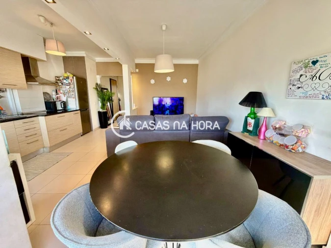 Apartamento T3 para Venda em Almada, Cova da Piedade, Pragal e Cacilhas Foto 3