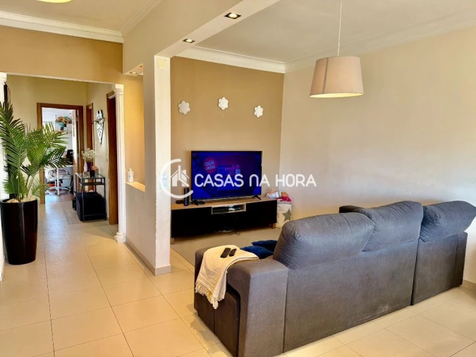 Apartamento T3 para Venda em Almada, Cova da Piedade, Pragal e Cacilhas Foto 4