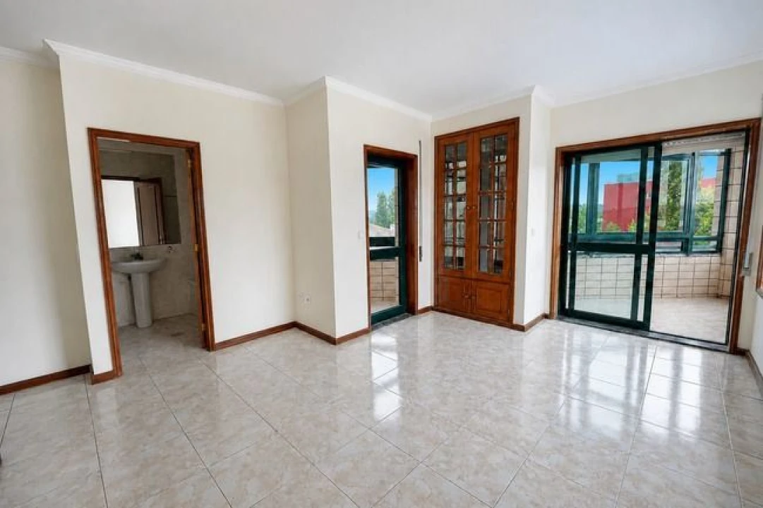 Apartamento T3 para Venda em Ermesinde Foto 5