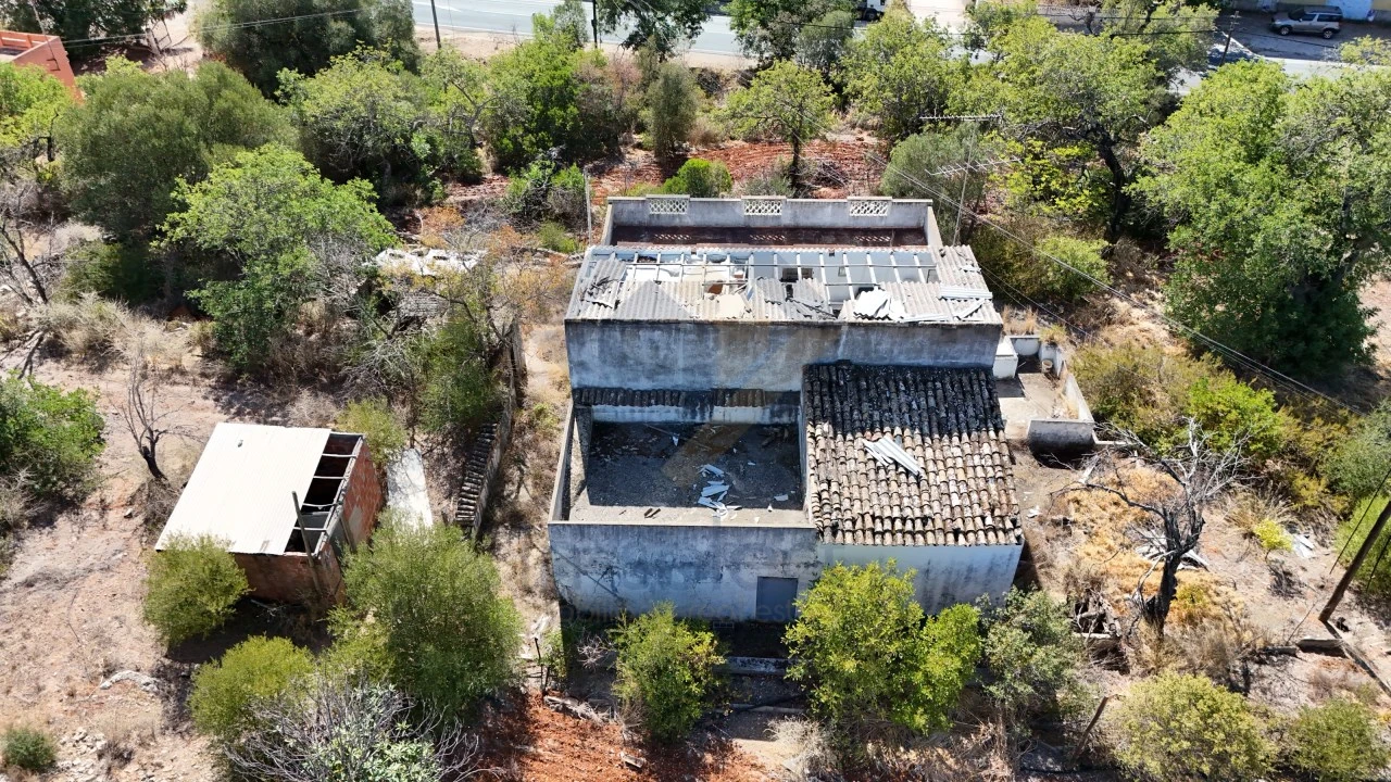 Moradia T3 para Venda em Loule (São Sebastião) Foto 14