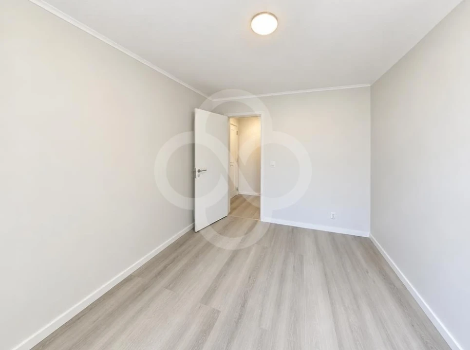 Apartamento T3 para Venda em Laranjeiro e Feijó Foto 13