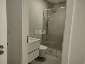 Apartamento T1 para Venda em Esgueira