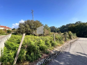 Terreno para Venda em Campos e Vila Meã