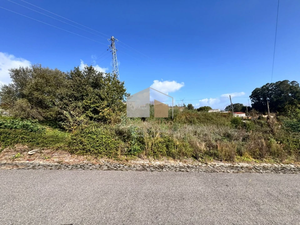 Terreno para Venda em Campos e Vila Meã Foto 5