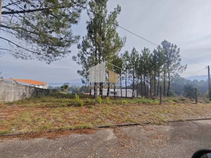 Terreno para Venda em Reboreda e Nogueira Foto 3
