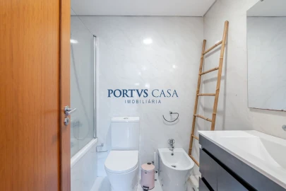Apartamento T2 para Venda em Custóias, Leça do Balio e Guifões