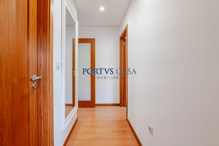 Apartamento T2 para Venda em Custóias, Leça do Balio e Guifões Foto 15