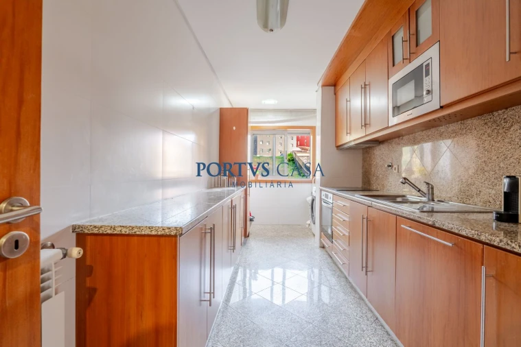 Apartamento T2 para Venda em Custóias, Leça do Balio e Guifões Foto 4