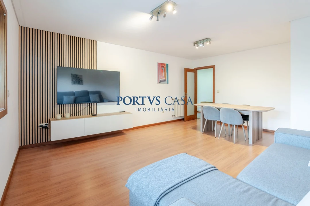 Apartamento T2 para Venda em Custóias, Leça do Balio e Guifões Foto 2