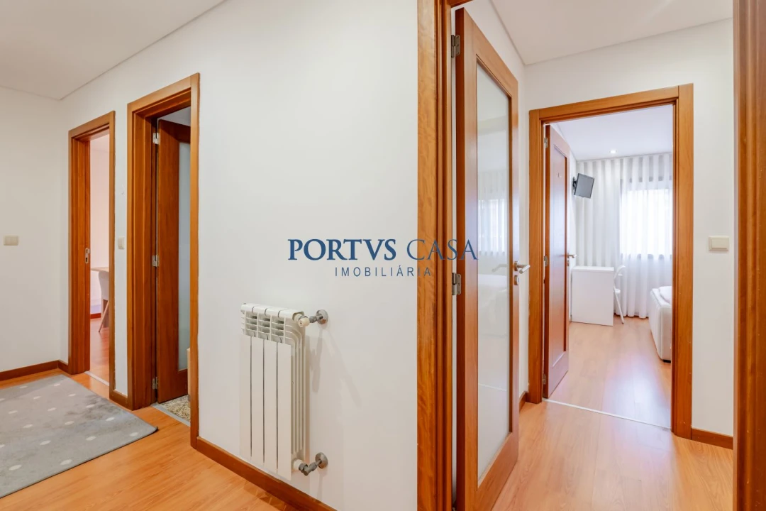 Apartamento T2 para Venda em Custóias, Leça do Balio e Guifões Foto 7