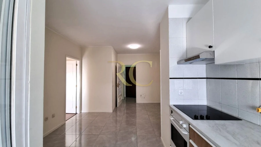 Apartamento T1 para Venda em Aguas Santas Foto 4