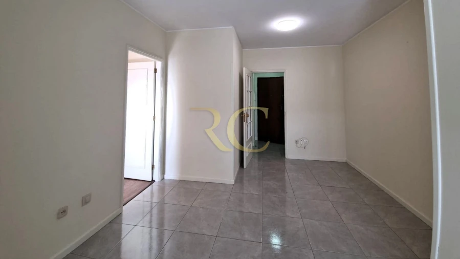 Apartamento T1 para Venda em Aguas Santas Foto 5