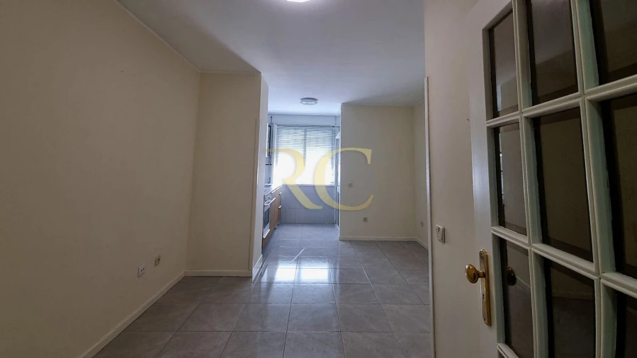 Apartamento T1 para Venda em Aguas Santas Foto 10