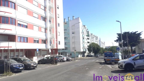 Apartamento T2 para Venda em Algueirão-Mem Martins