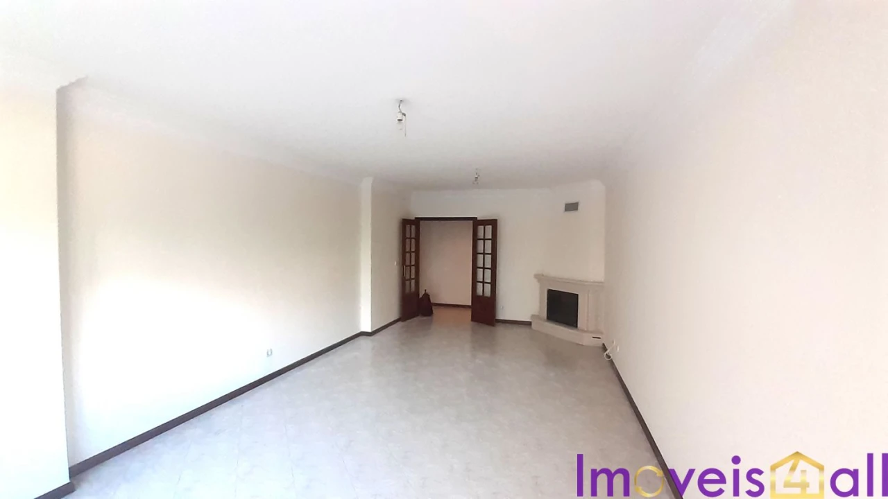 Apartamento T2 para Venda em Algueirão-Mem Martins Foto 6