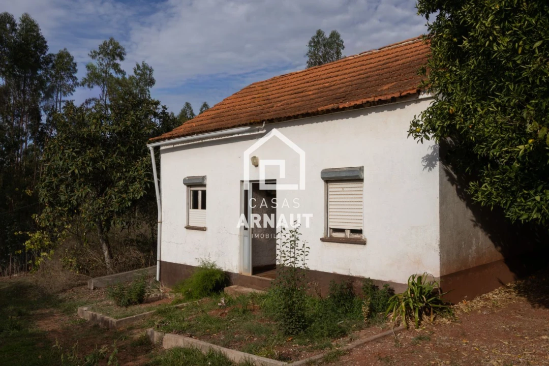 Moradia T2 para Venda em Avelar Foto 1