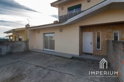 Moradia T3 para Venda em Albergaria-A-Velha e Valmaior