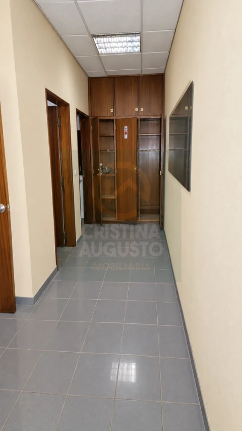 Loja para Arrendamento em Castelo Branco