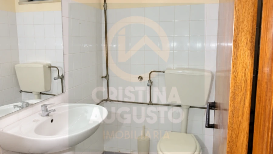 Loja para Arrendamento em Castelo Branco