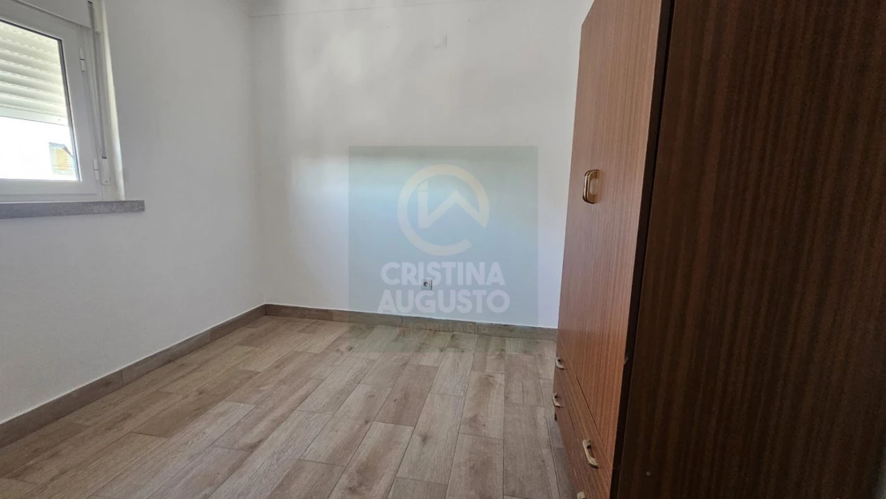 Moradia T2 para Venda em Castelo Branco Foto 7