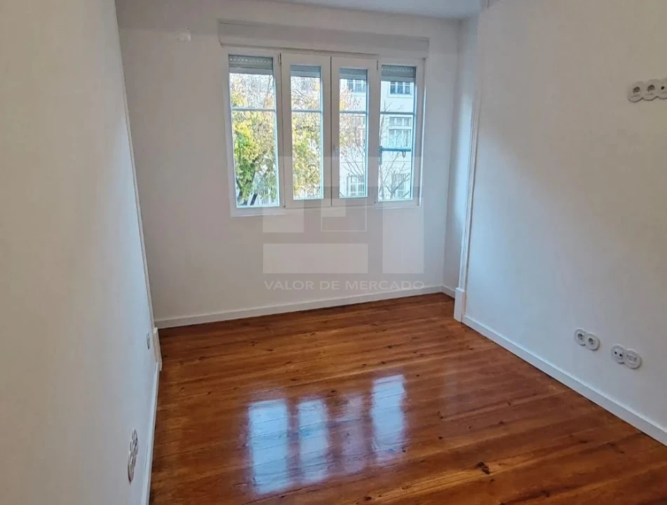 Apartamento T3 para Venda em Penha de França Foto 14