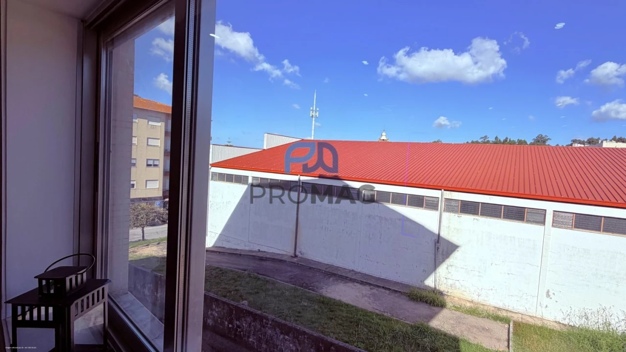 Apartamento T3 para Venda em Fânzeres e São Pedro da Cova Foto 26