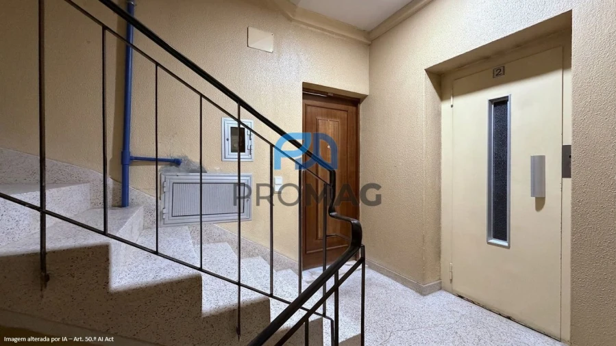 Apartamento T3 para Venda em Fânzeres e São Pedro da Cova Foto 8