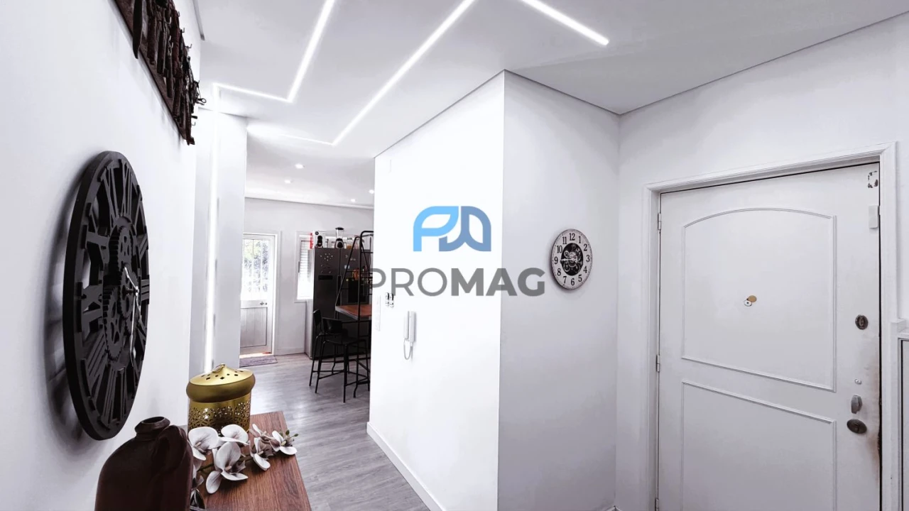 Apartamento T3 para Venda em Fânzeres e São Pedro da Cova Foto 11