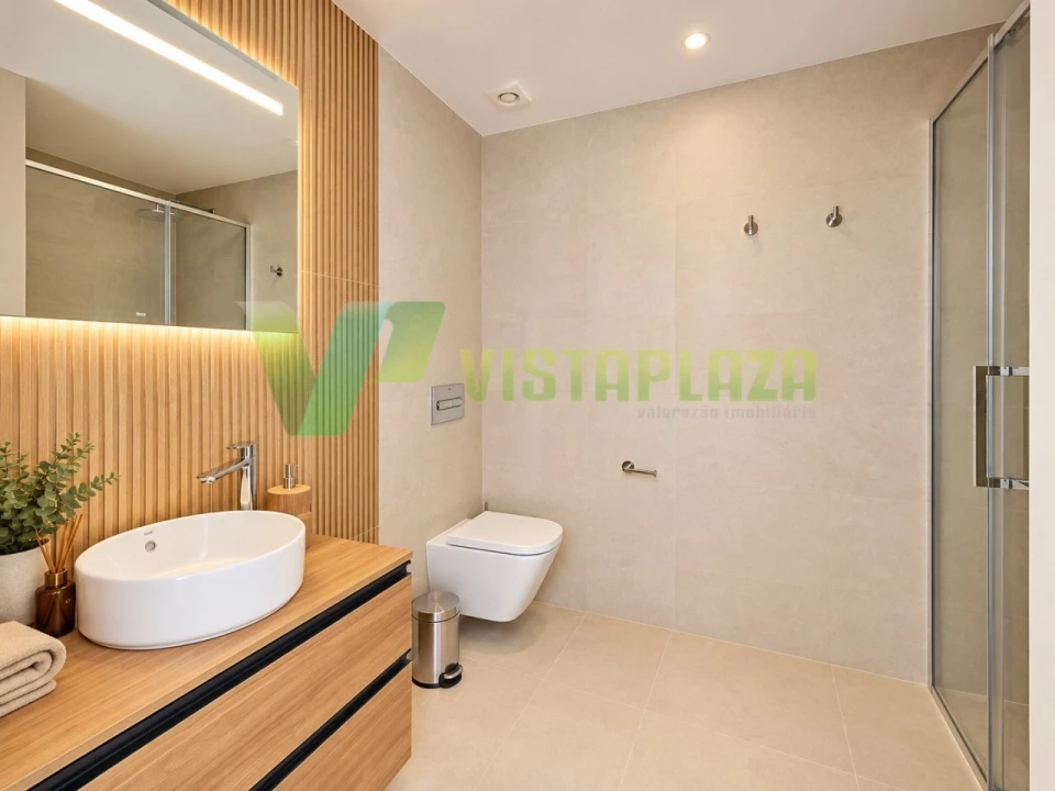 Apartamento T2 para Venda em Portimão Foto 16