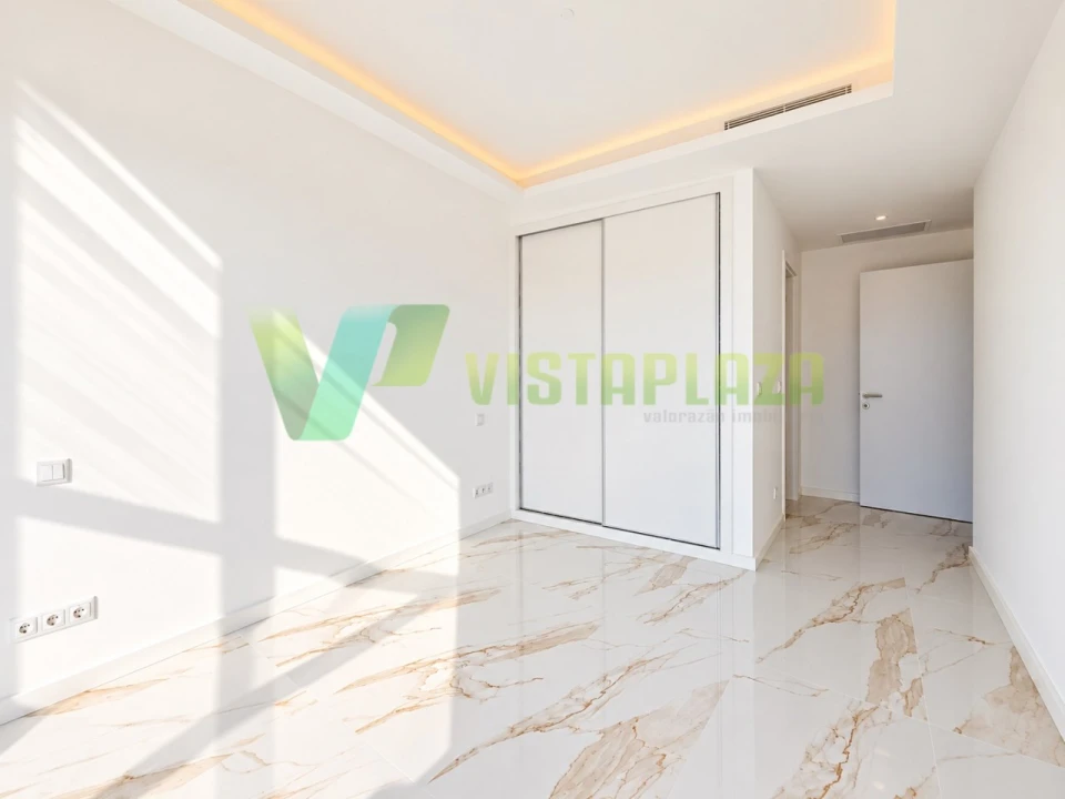Apartamento T2 para Venda em Portimão Foto 12