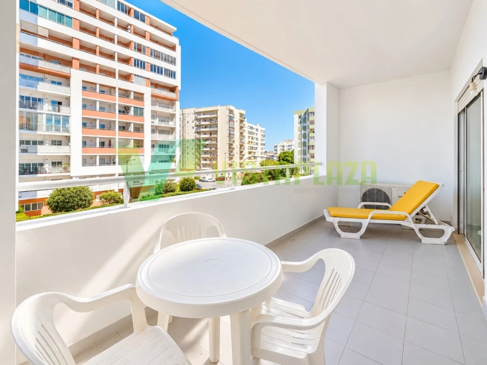 Apartamento T1 para Venda em Portimão Foto 5