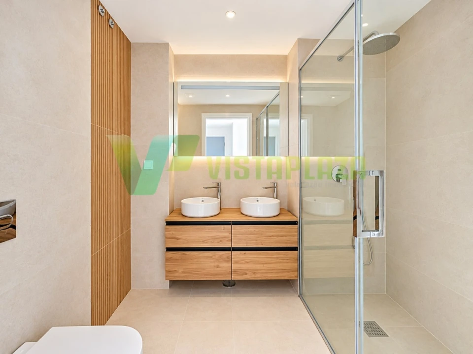 Apartamento T3 para Venda em Portimão Foto 11