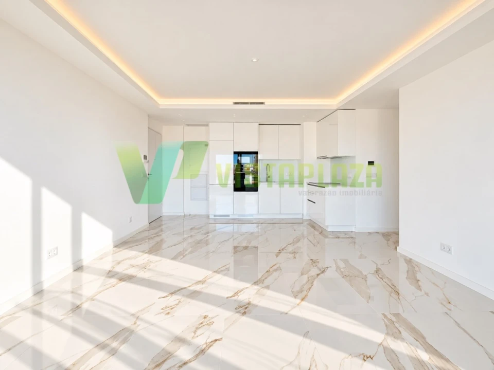 Apartamento T3 para Venda em Portimão Foto 4