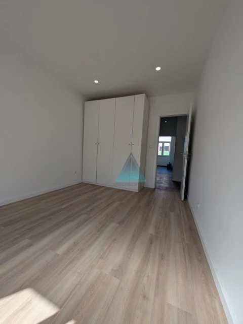 Apartamento T3 para Venda em Agualva e Mira-Sintra