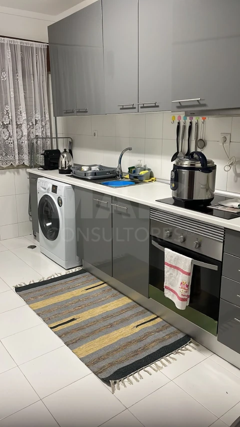 Apartamento T2 para Arrendamento em Algueirão-Mem Martins