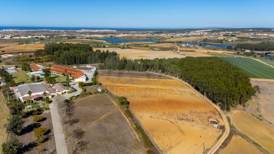Terreno para Venda em Atouguia da Baleia Foto 8