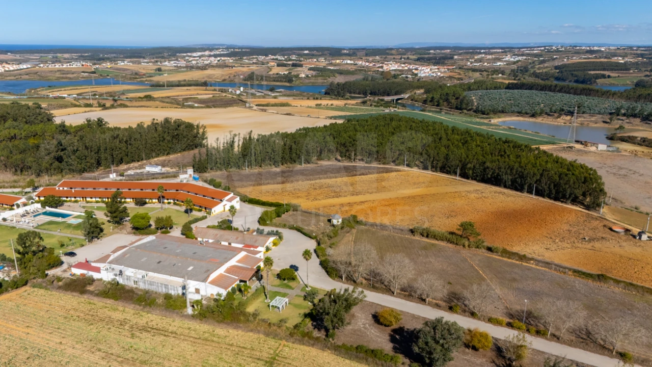 Terreno para Venda em Atouguia da Baleia Foto 11