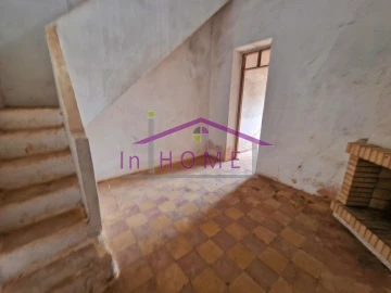 Moradia T2 para Venda em Querença, Tôr e Benafim